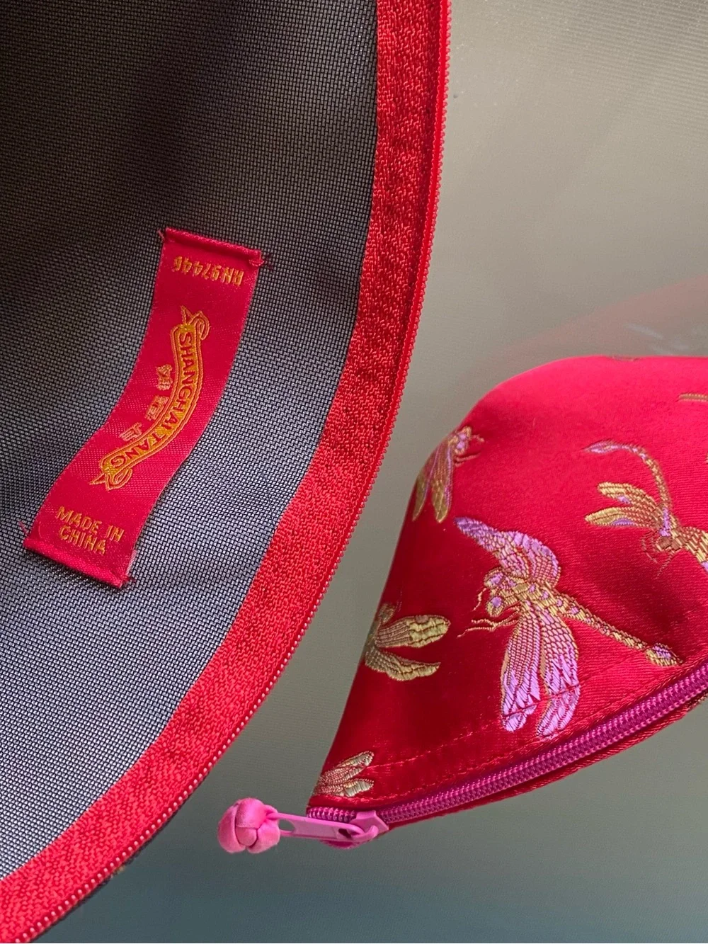 SHANGHAI TANG — 2 Silk Dragonfly Zip Cosmetics bags- Red and Black, silk NWOT ♥️